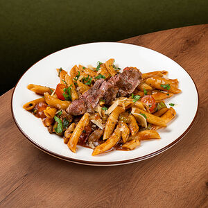 Пенне с ягнёнком