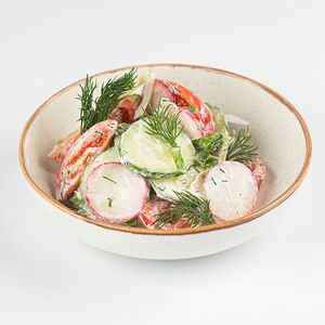 Овощной салат со сметаной