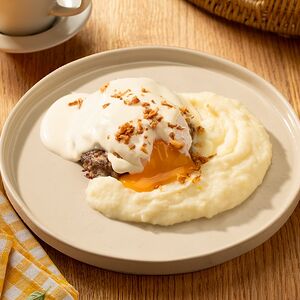 Бифштекс из говядины со сливочным соусом