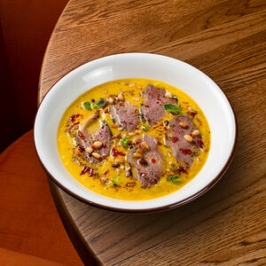 Тыквенный суп с пастрами из утки