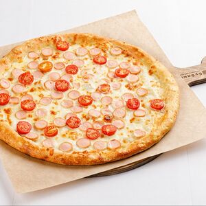 Пицца детская с сосисками 