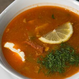 Солянка домашняя