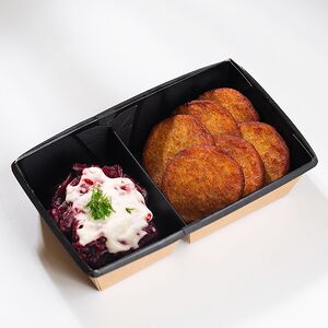   Драники с салатом из свеклы