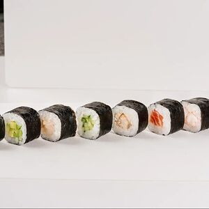 Маки с крабом