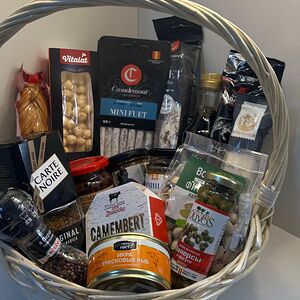 Корзина подарочная мужчине 3