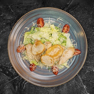 Цезарь с цыплёнком