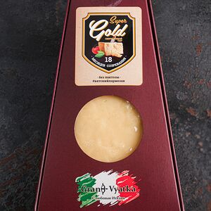 Сыр Гранд Вятка 18 месяцев 200 гр подарочная упаковка