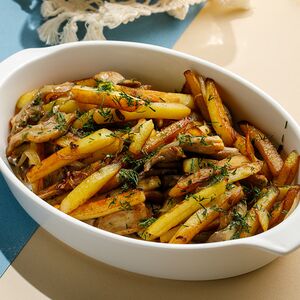 Жареный картофель с сезонными грибами