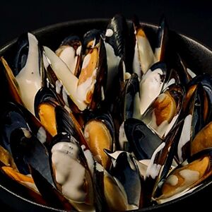 Мидии в сливочном соусе 