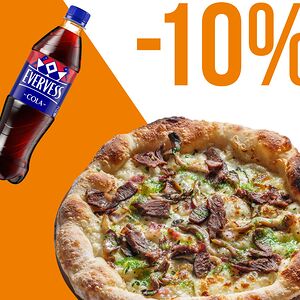 Пицца с щечками и вешенками 23 см и Evervess Кола 500 мл