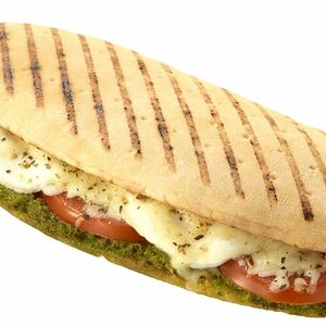 Панини с ветчиной и яйцом