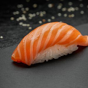 Սաղմոն սուշի