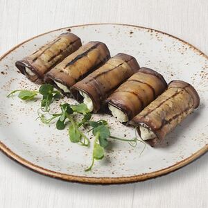 Завитки из баклажанов с сыром 