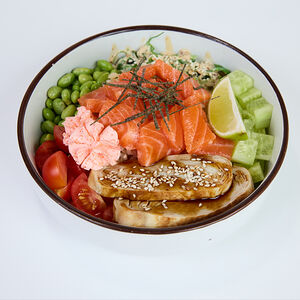 Поке с лососем