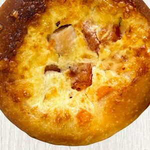 С курицей и томатом 