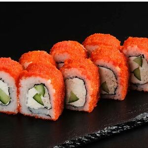 Ролл Калифорния с крабом
