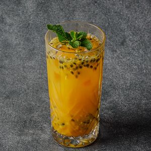 Лимонад Манго-маракуйя