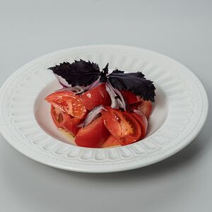 Узбекские помидоры с красным луком 