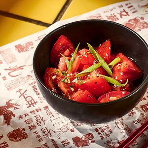 Помидоры с чесноком по-азиатски (салатная закуска)