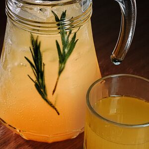 Лимонад Маракуя-розмарин