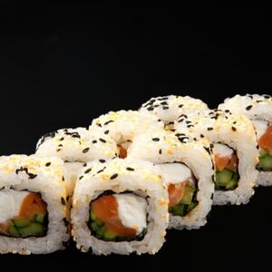 Ролл Сливочный с лососем 