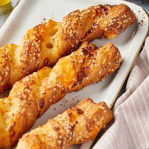 Гриссини с сыром Чеддер