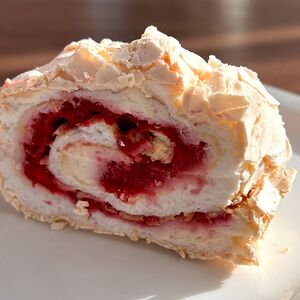 Меренговый рулет 