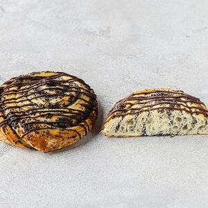 Улитка с маком