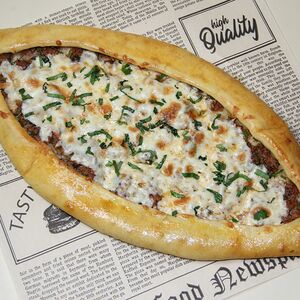 Տավարի մսով և պանրով փիդե