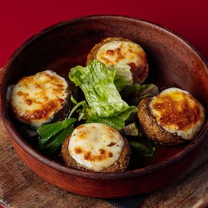 Грибы запечённые с сулугуни