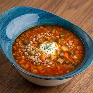 Рассольник на говяжьем бульоне