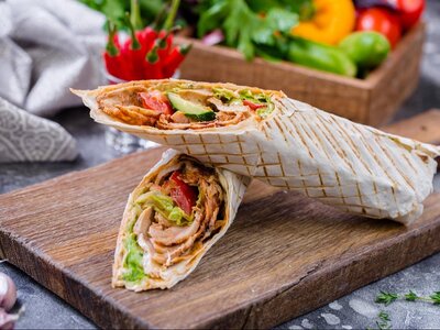 Шаурма в обычном лаваше (с картошкой фри)