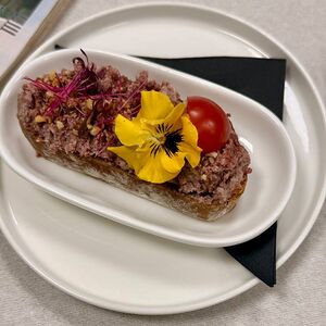 Чикетти с паштетом из утиной печени