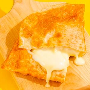 Чебурек 2 сыра