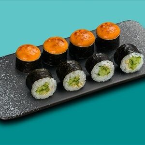 Ролл спайси с огурцом