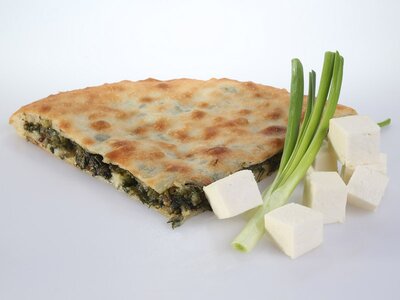 Пирог с сыром и зеленью