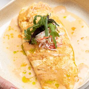 Омлет с крабом и страчателлой