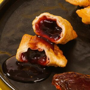 ЧебурекМи с клубничным джемом