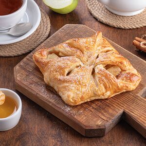Пеновани с яблоком и корицей