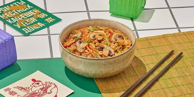 Рис с овощами в стиле стир-фрай