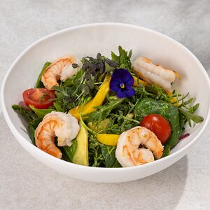 Салат с креветками