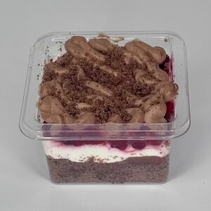 Брусника в шоколаде