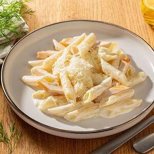 Паста Альфредо с куриной грудкой