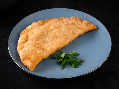 Чебурек с бараниной