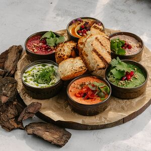 Ассорти пхали и мезе