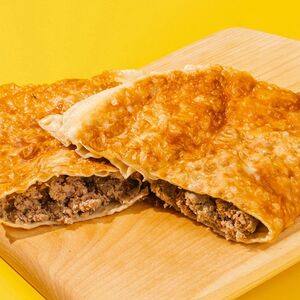Чебурек с говядиной и свининой