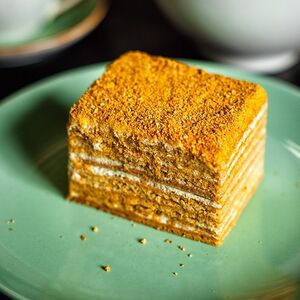 Карамельный медовик