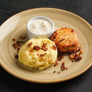 Котлета из щуки с картофельным пюре