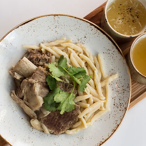 Жижиг-галнаш с пшеничными галушками