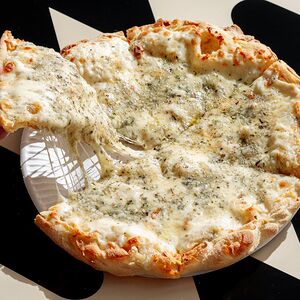 Римская пицца Четыре сыра